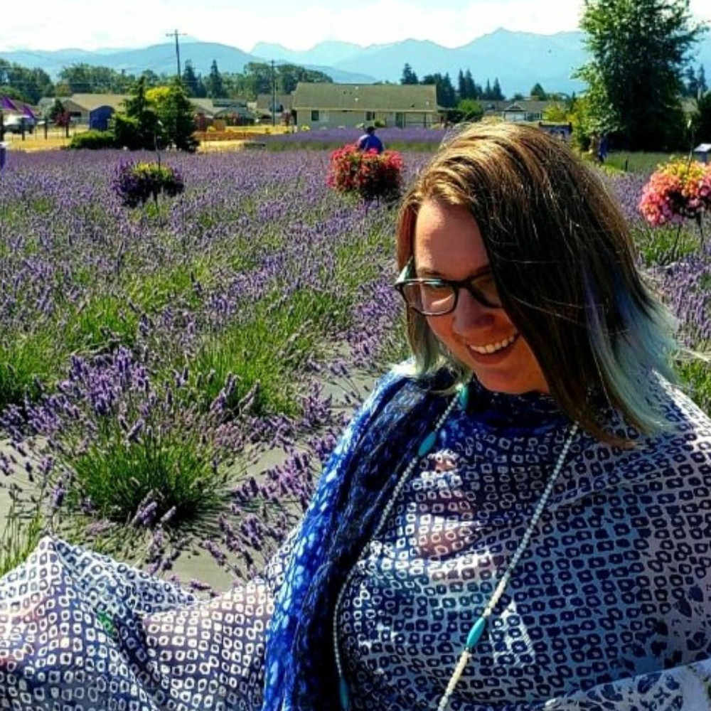 Meet your Posher, Emily